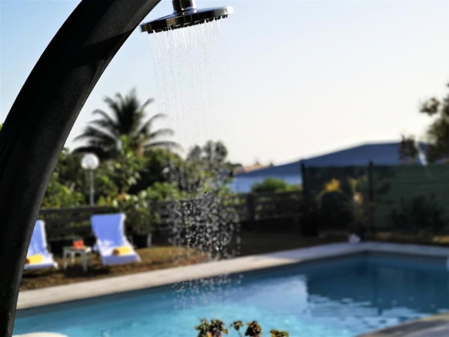 Villa Oneway, Piscine Privee, Classee 3 Etoiles 세인트 로즈 외부 사진