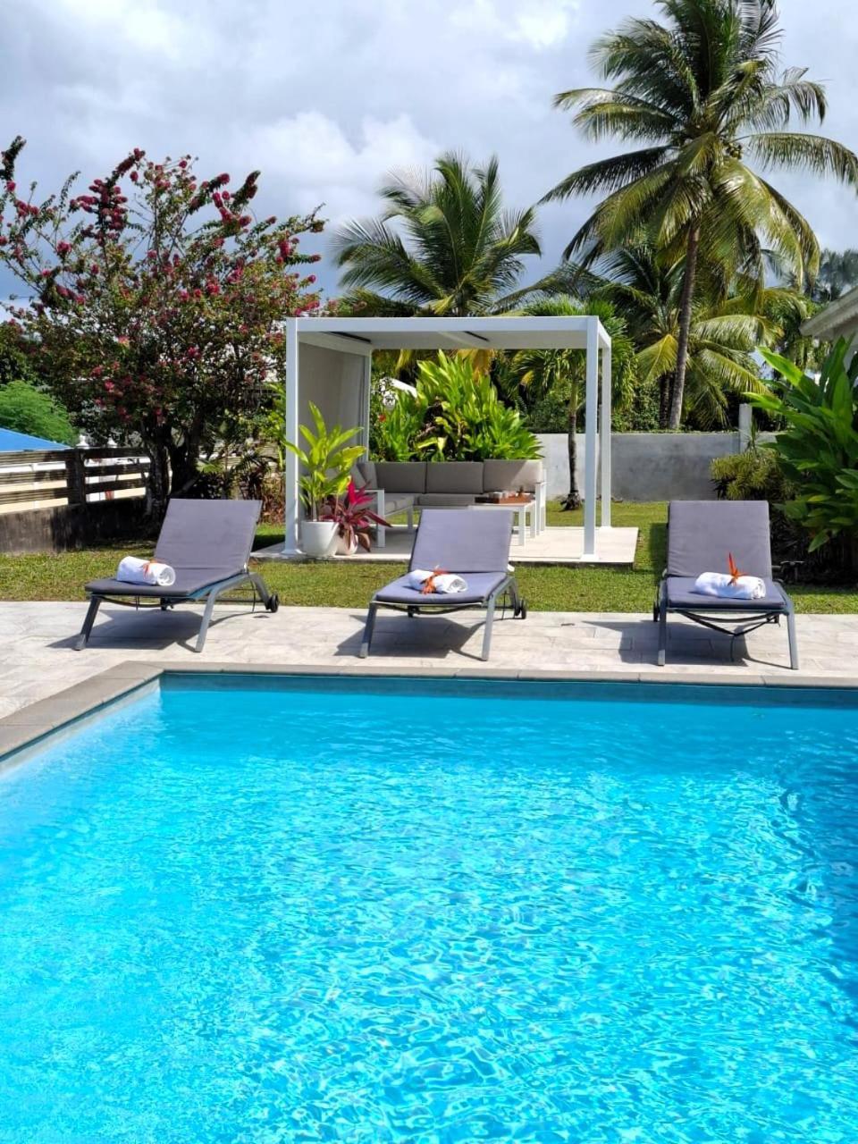 Villa Oneway, Piscine Privee, Classee 3 Etoiles 세인트 로즈 외부 사진